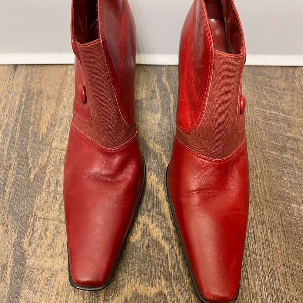 Vintage Jonathan Martin Red Leather Booties Size 8 1/2